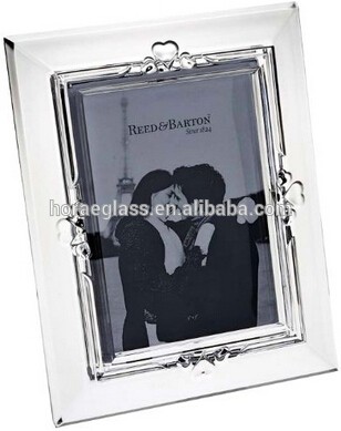 unique angle for wedding decoration and party curve crystal photo frame ,High quality cheap crystal glass free sexy photo frame