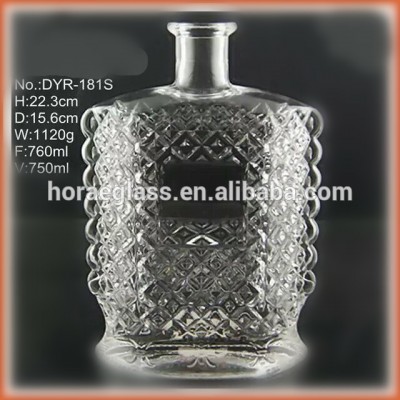 Crystal empty glass bottle XO glass bottle with customized logo glass material wholesale